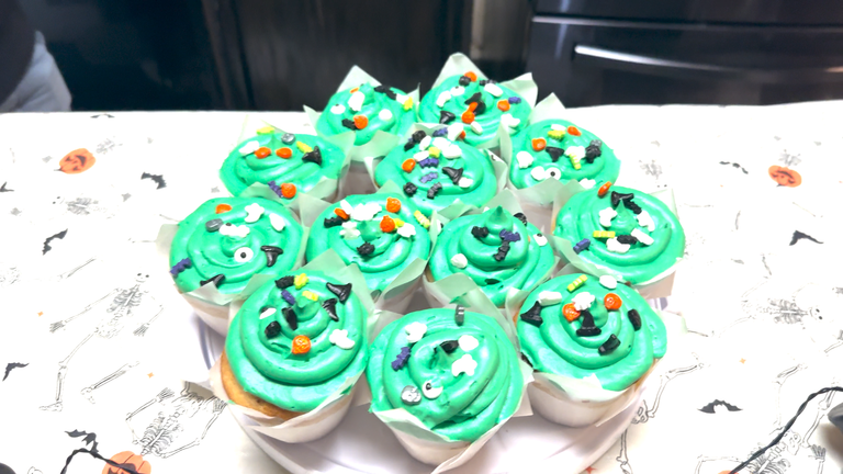Sweet Mystery Cupcakes